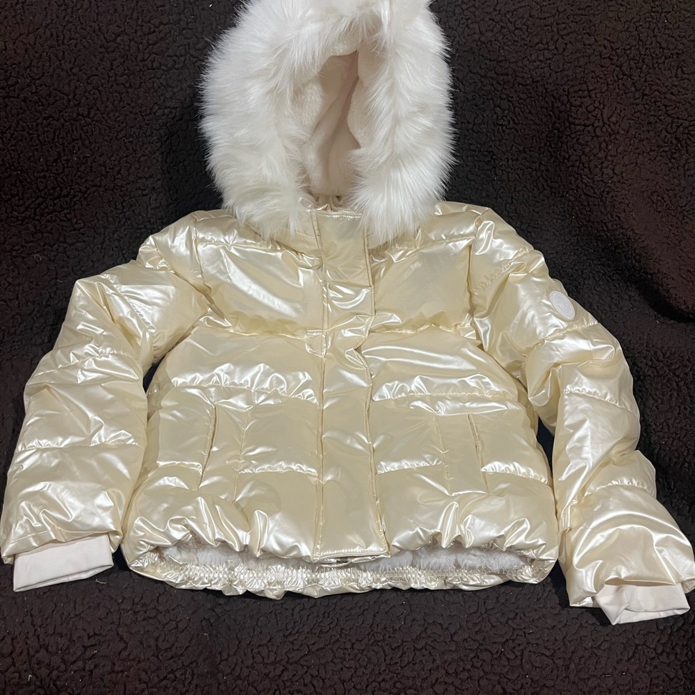 Abercrombie Fitch Ultra Puffer 13/14 Faux Fur A&F Champagne MSRP $100